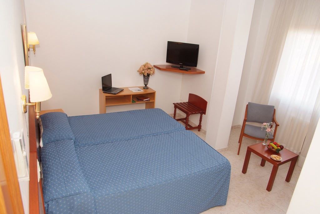 pillow-top beds, in-room safe, desk, iron/ironing board