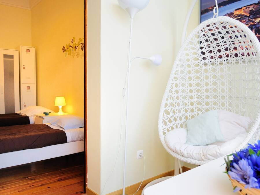 Twin Room, Ensuite | Desk, free WiFi