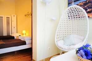 双床房, 独立浴室 | 办公桌、免费 WiFi