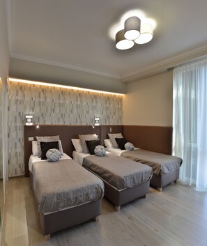 Triple Room - B&B At Your Place (Rome)