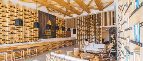 Coin salon dans le hall