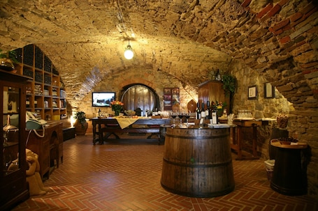 Negozio articoli da regalo. Belvedere di San Leonino