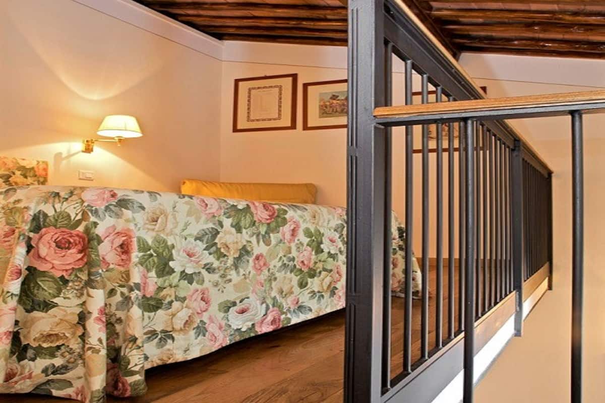 minibar, in-room safe, desk, soundproofing