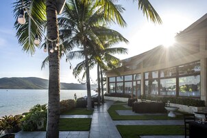 Här finns 3 restauranger som serverar frukost.