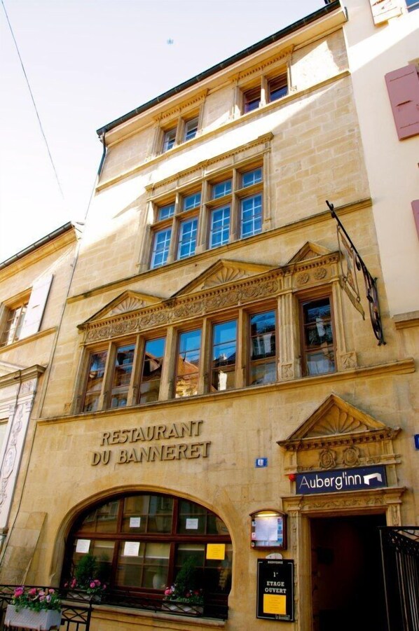 Entrée de l’hébergement