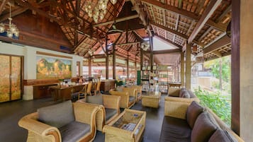 Sala de estar en el lobby