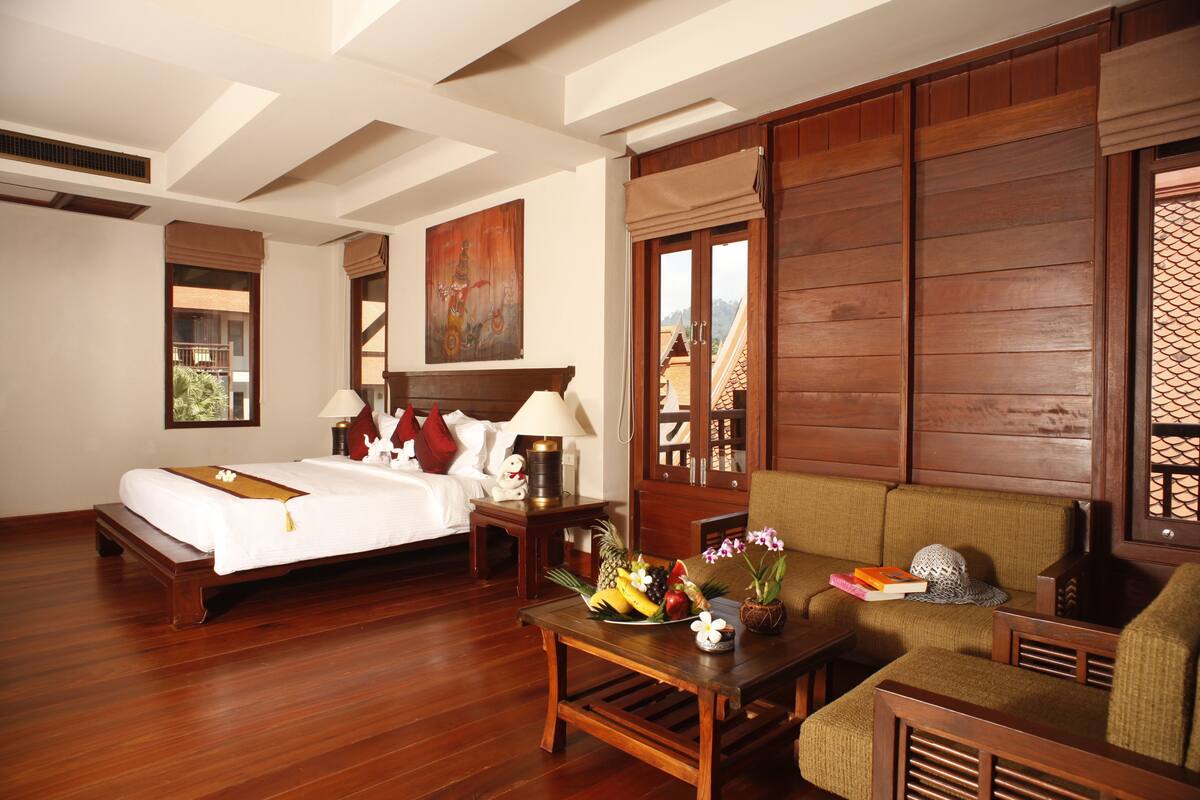 thai style deluxe | living area | 21-inch lcd tv with cable channels, tv