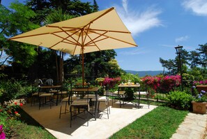 BBQ/picnic area - Albergo Torre Sangiovanni (Todi)