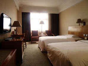 Iron/ironing board - The Great Wall Hotel (Zhengzhou)