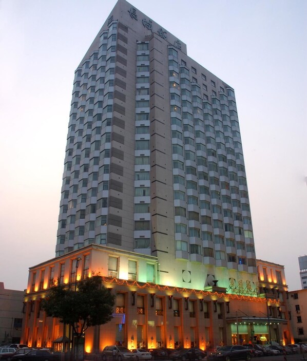 Exterior - The Great Wall Hotel (Zhengzhou)