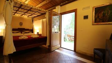 Exclusive-Doppelzimmer, Terrasse, zum Garten hin | 1 Schlafzimmer, hochwertige Bettwaren, Pillowtop-Betten