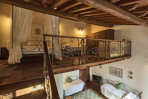 Family Suite, Kitchen, Garden Area | 1 bedroom, premium bedding, pillowtop beds, free WiFi