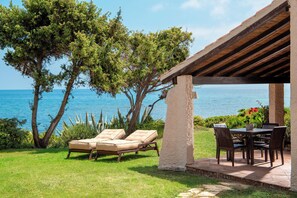 Minibar, Zimmersafe, Bettwäsche