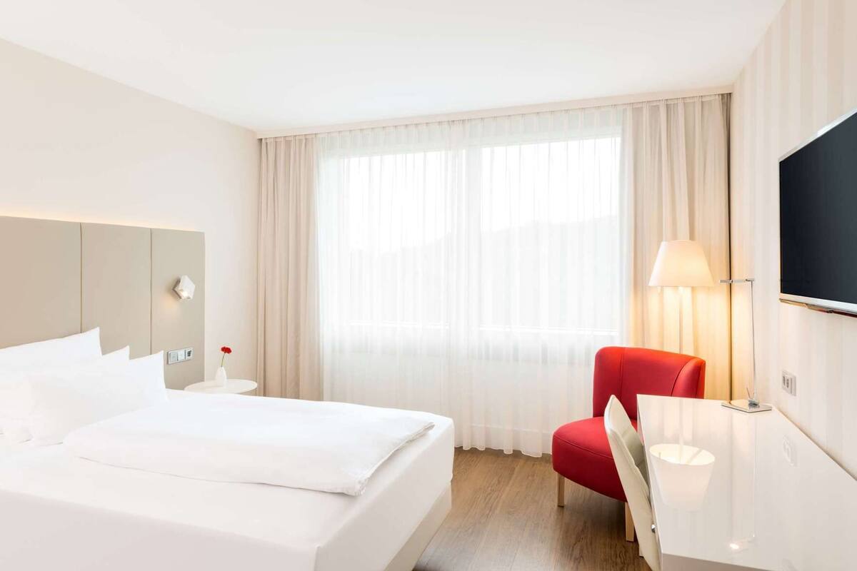 Pillowtop-Betten, Minibar, Zimmersafe, Schreibtisch
