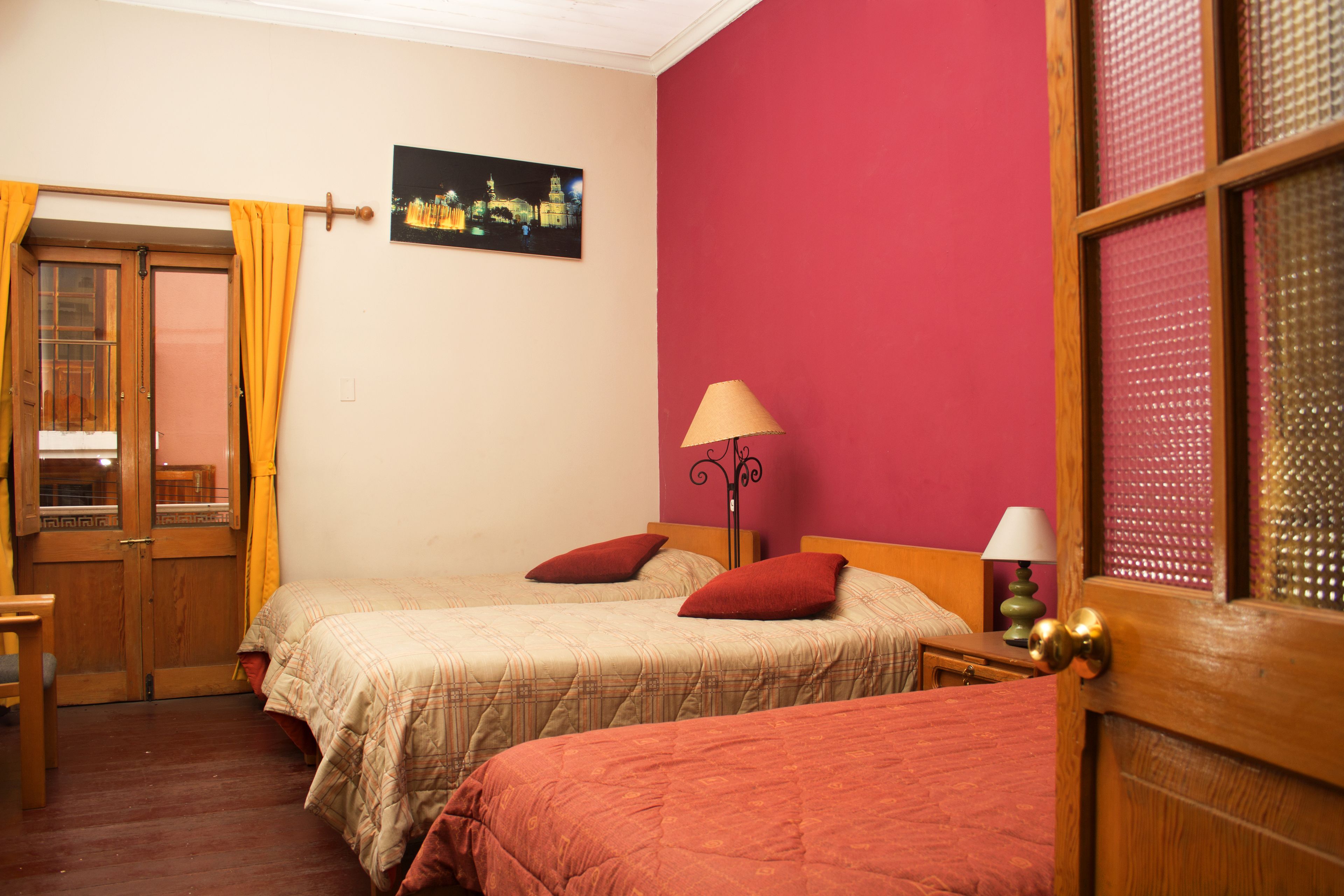 triple room | 1 bedroom, individually furnished, blackout curtains, free wifi