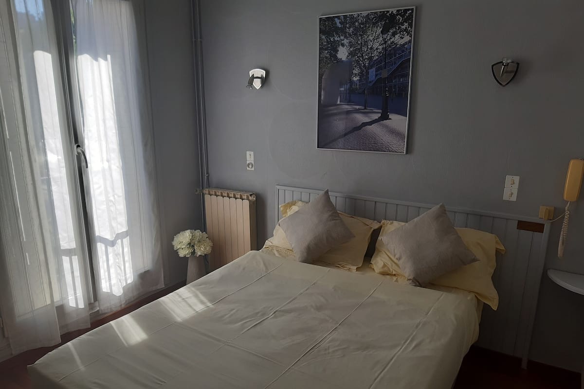 Double Room, Shared Bathroom