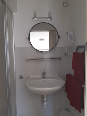 Double Room, Shared Bathroom | Bathroom | Bathtub, hair dryer, towels