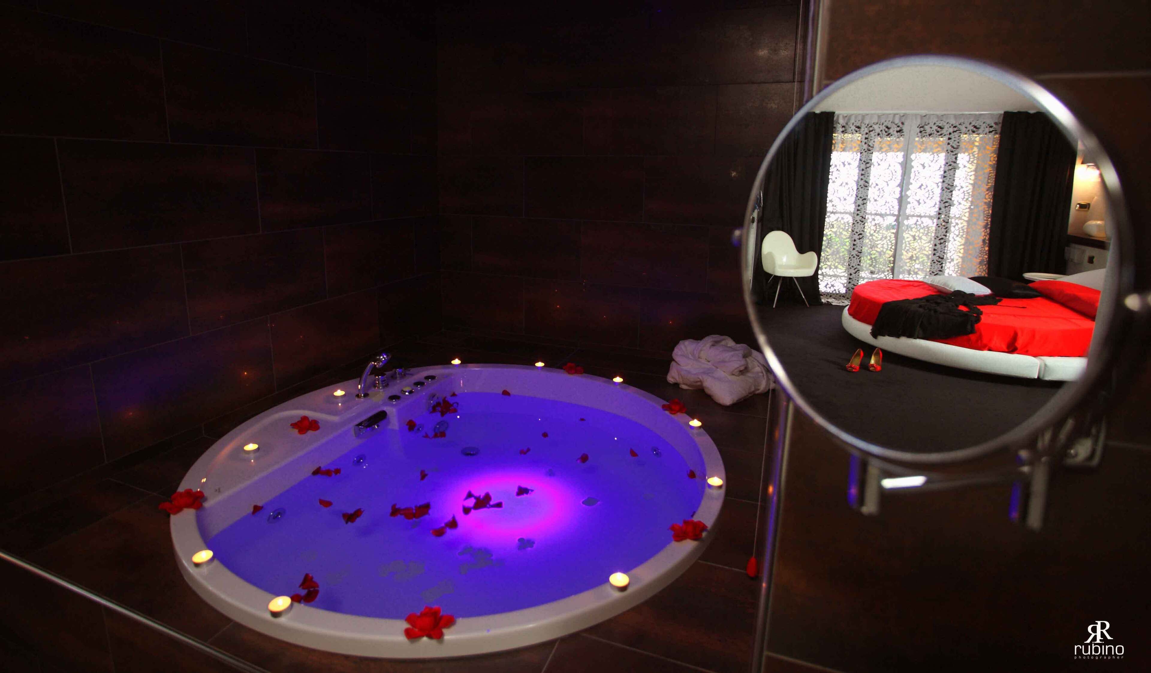 suite | 1 bedroom, minibar, in-room safe, desk