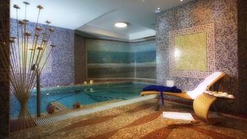 Un sauna, una bañera de hidromasaje, baño turco/hammam, aromaterapia