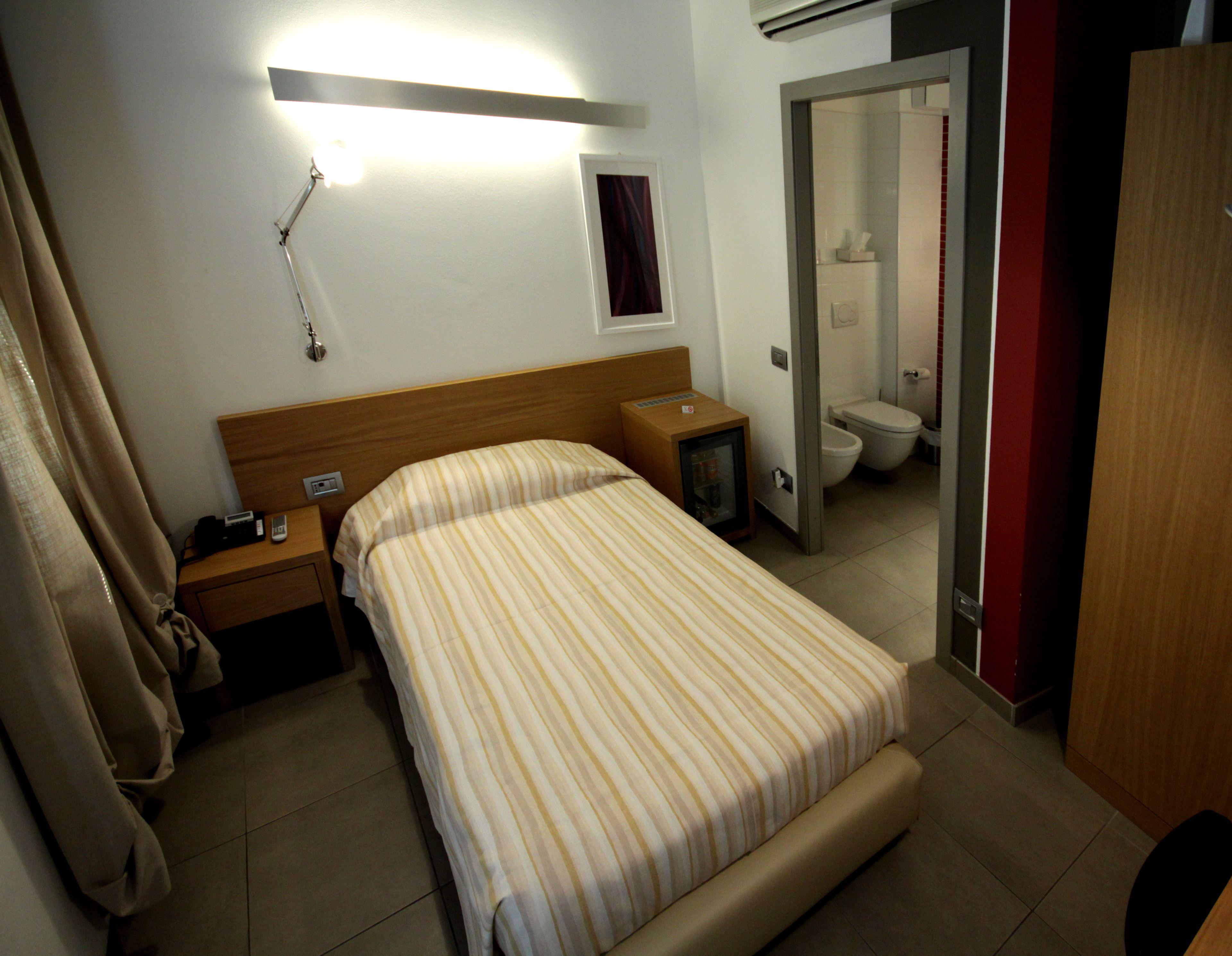 minibar, in-room safe, desk, free wifi