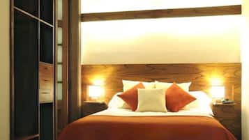 Standard-Doppelzimmer | Hochwertige Bettwaren, Daunenbettdecken, Pillowtop-Betten, Zimmersafe