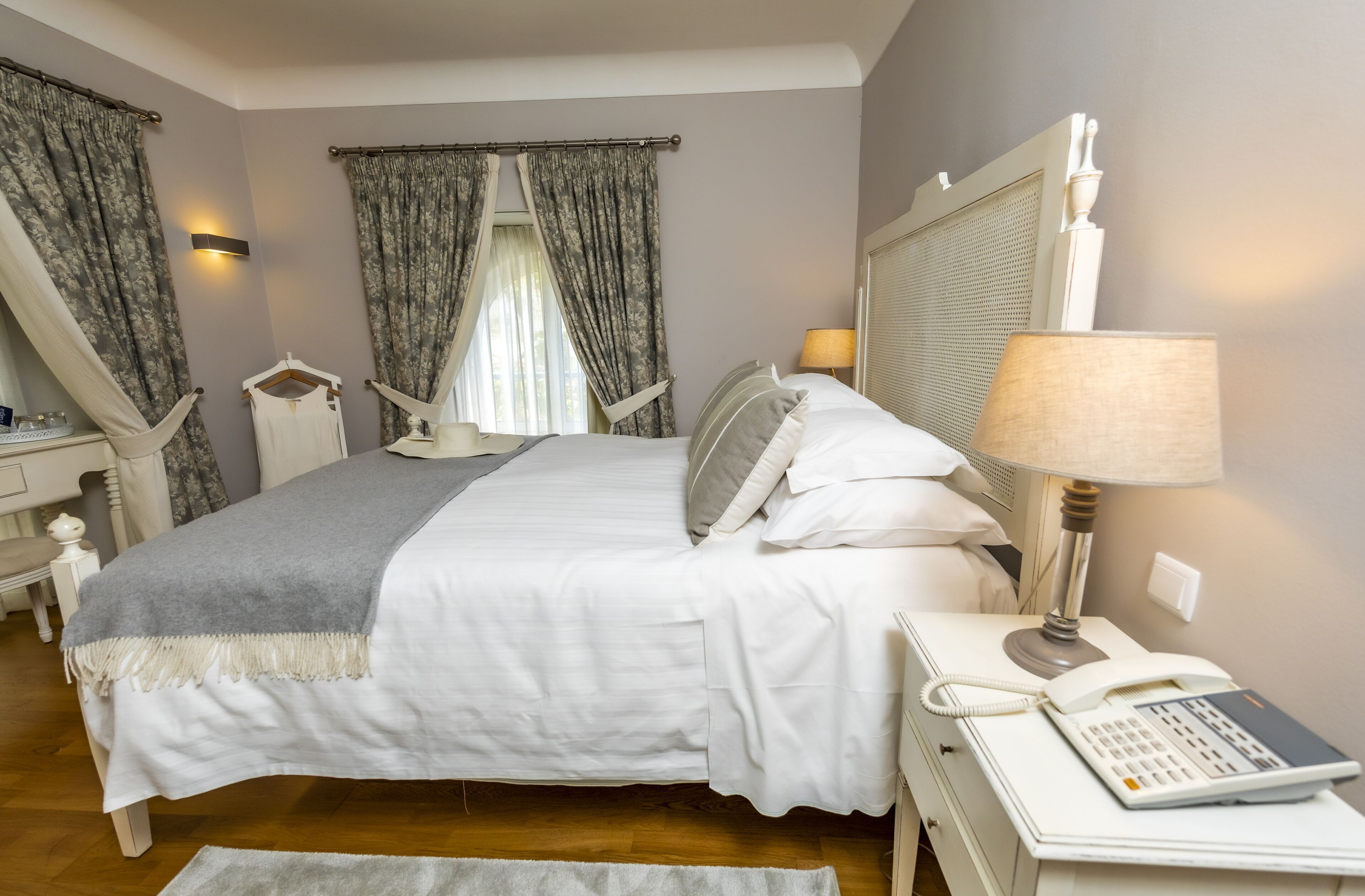 Laptop workspace, blackout curtains, soundproofing, rollaway beds