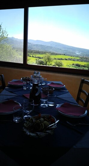 Spécialités Cuisine méditerranéenne