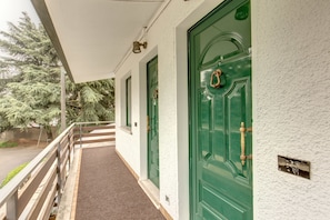 Terrace/patio - Motel Rona (Caponago)