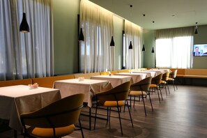 Restaurant - Motel Rona (Caponago)