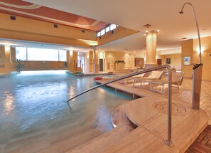 3 outdoor pools, sun loungers - Hotel Terme Imperial (Montegrotto Terme)