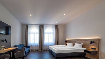 Literie hypoallergénique, bureau, Wi-Fi gratuit, draps fournis