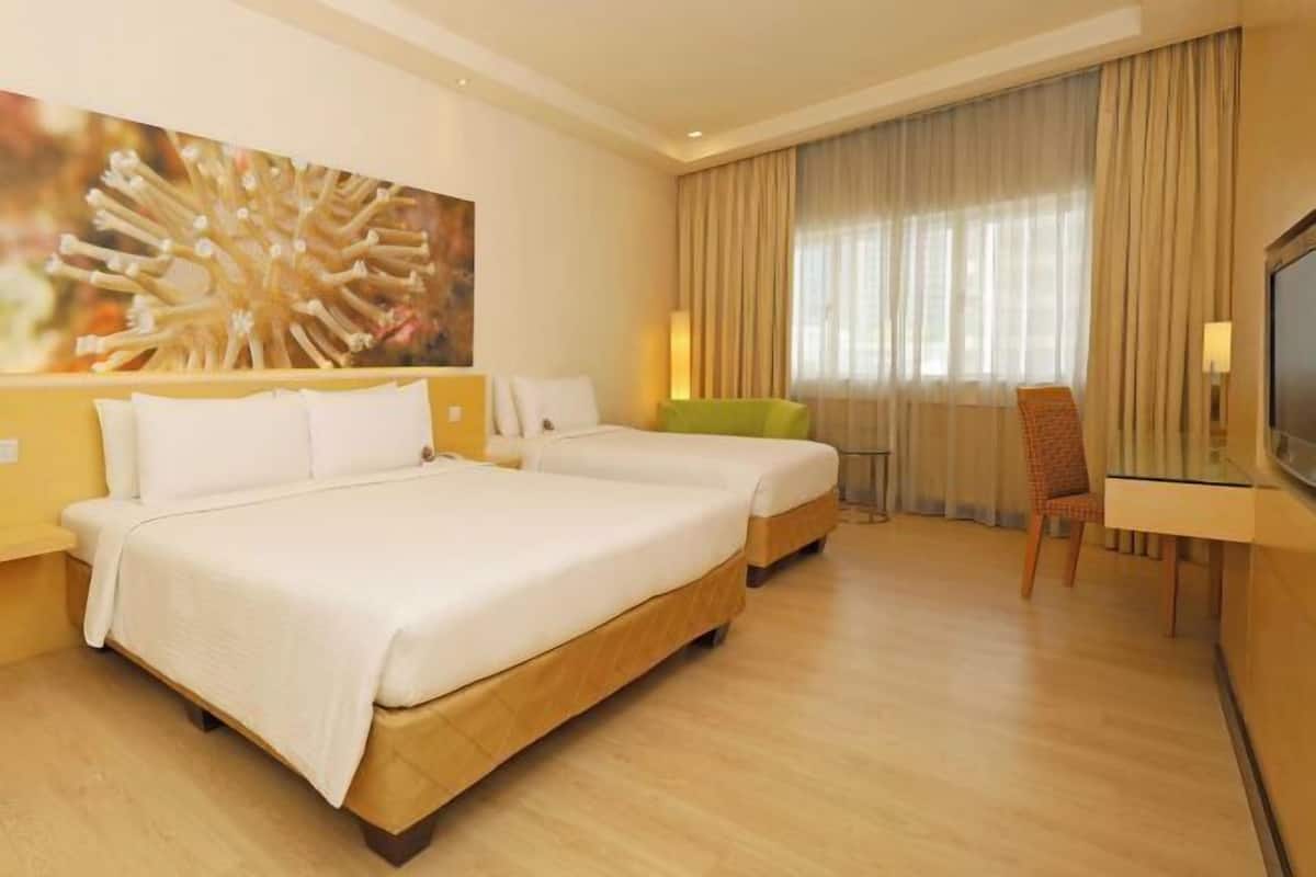 1 bedroom, minibar, in-room safe, desk