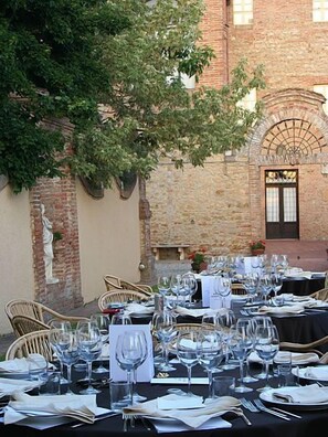 Espace de banquet à l’extérieur