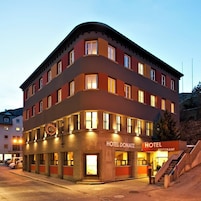 Fachada de la propiedad
