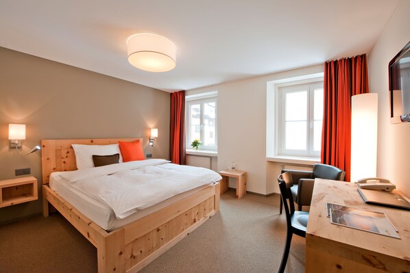 Superior enkelrum | Sängtillbehör av högsta kvalitet, duntäcken och bäddmadrasser