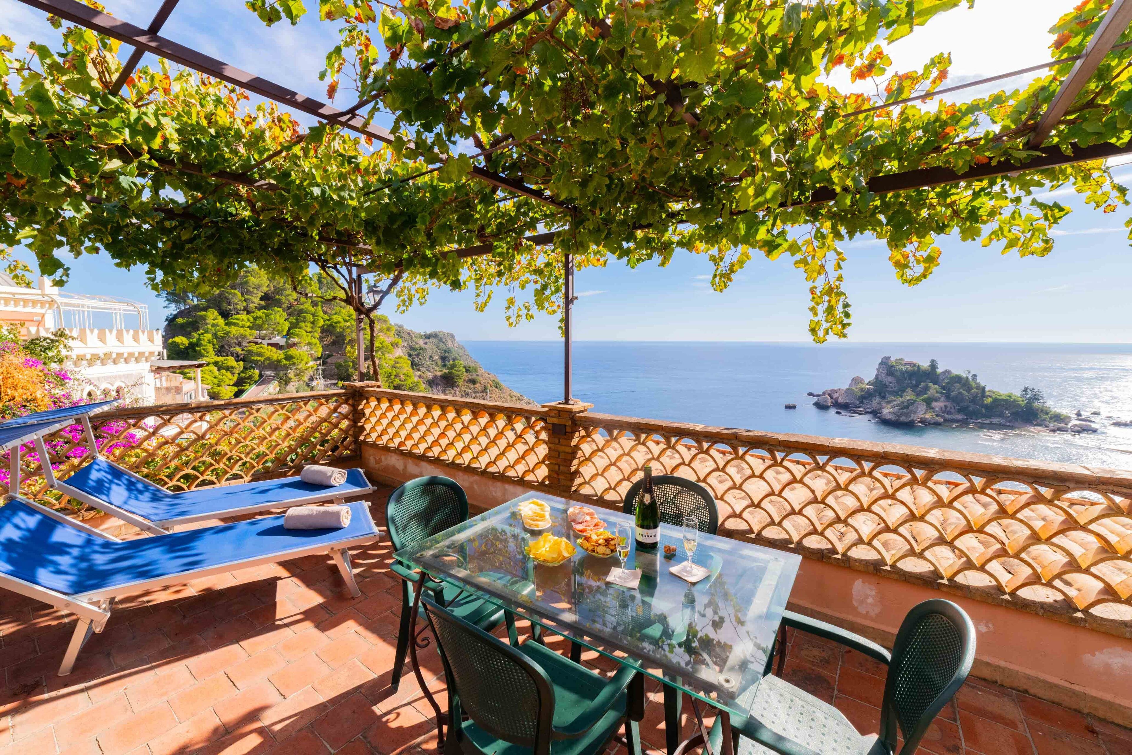 superior room, sea view, tower | terrace/patio