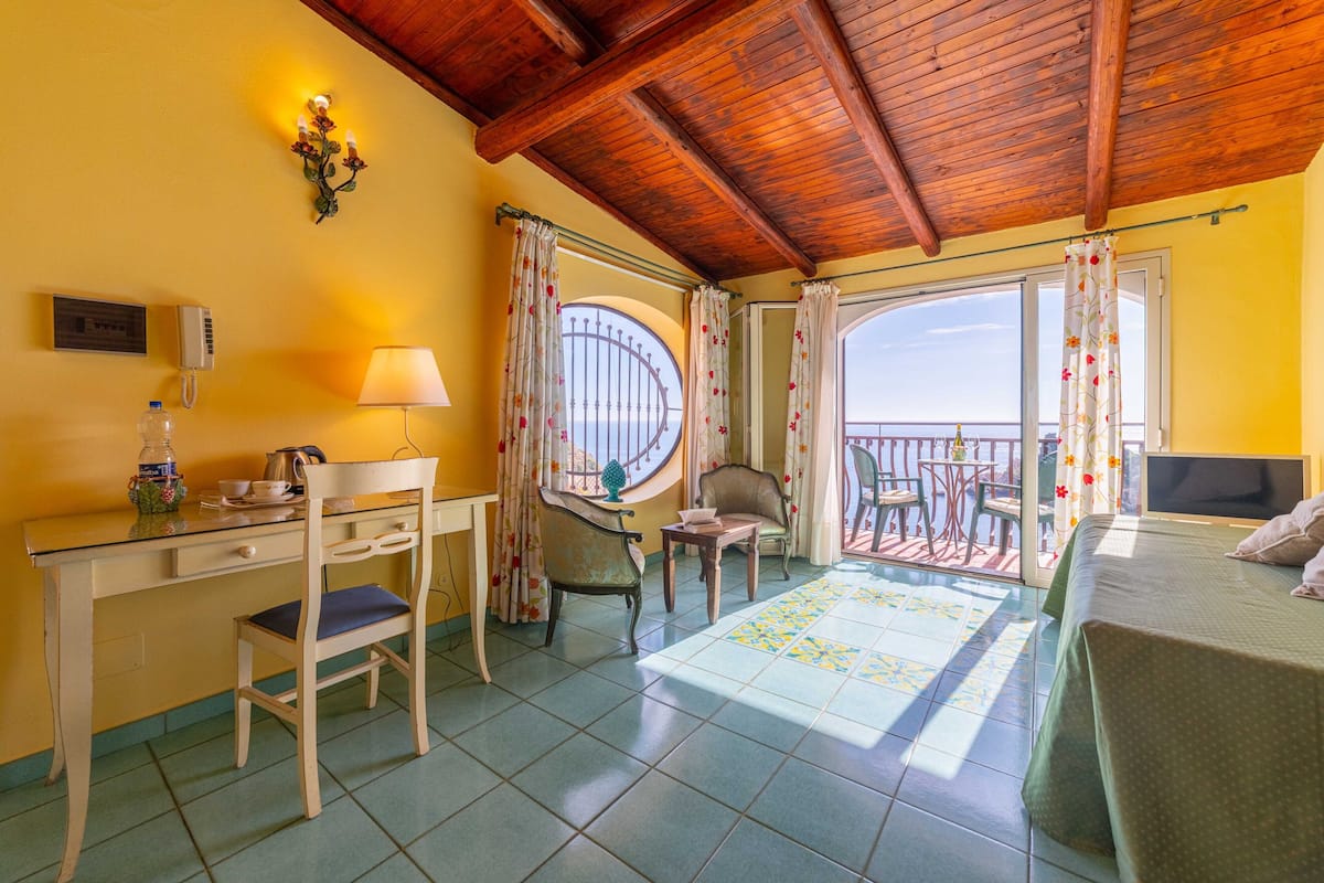 Superior Room, Sea View, Tower