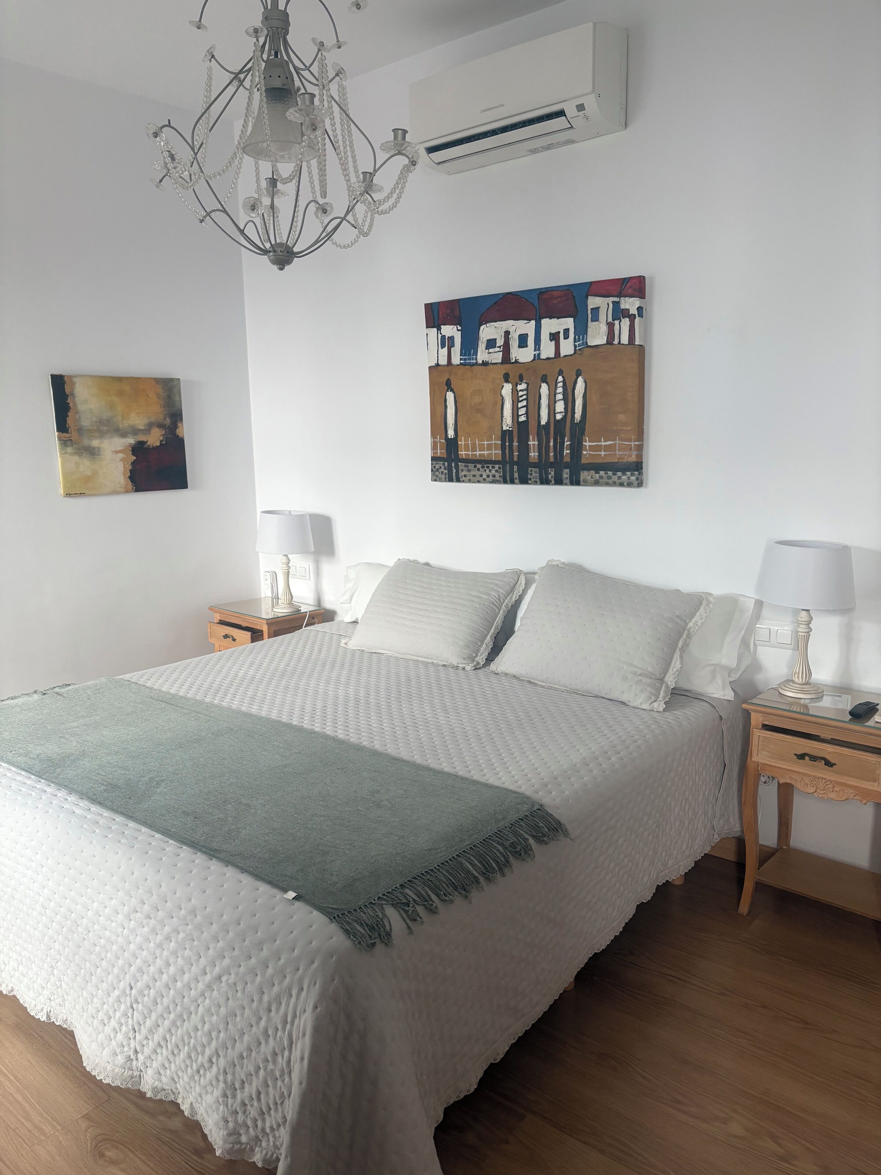 Deluxe-Doppelzimmer, Stadtblick | Hochwertige Bettwaren, Daunenbettdecken, Zimmersafe