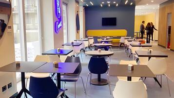 Colazione (15 EUR a persona)