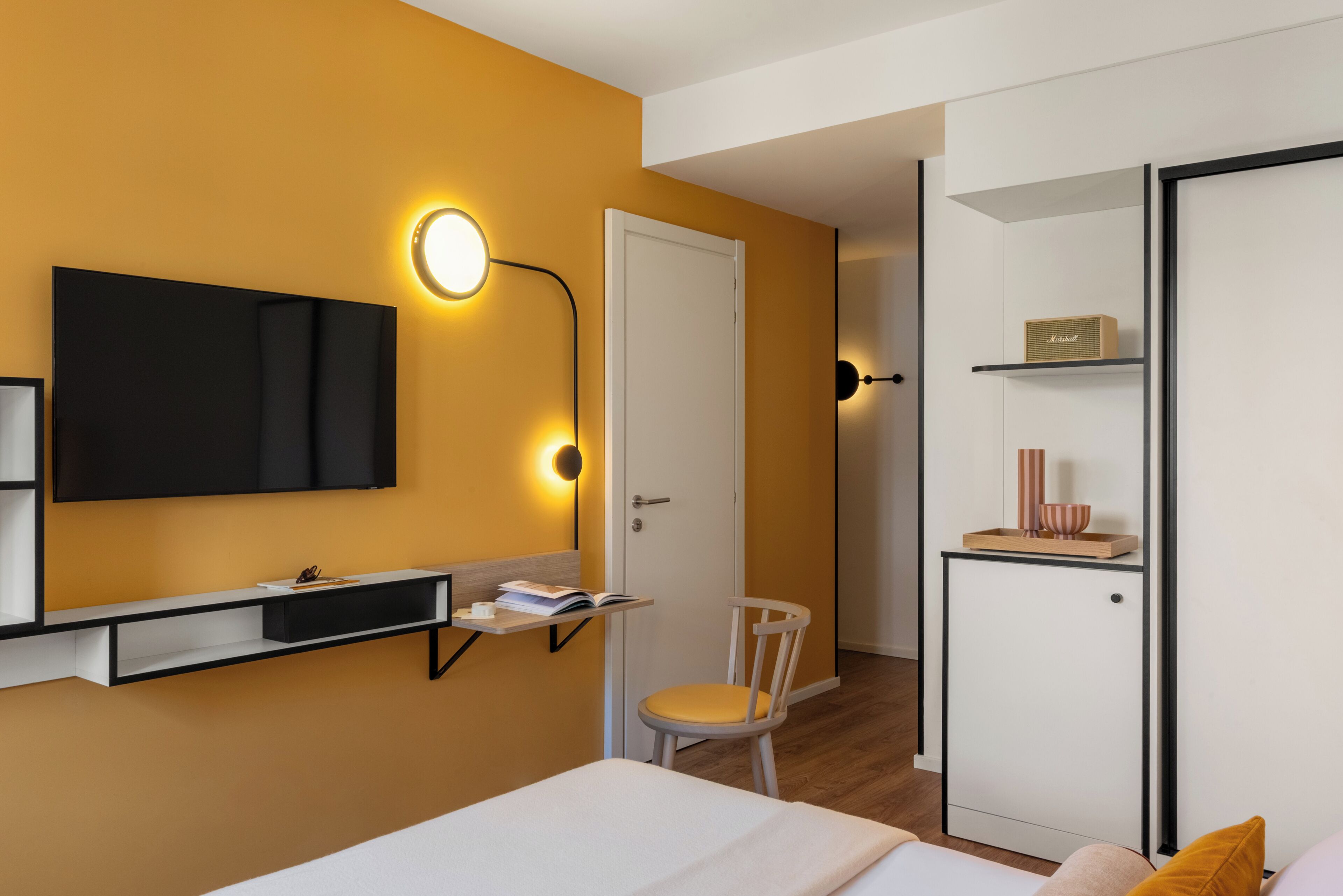 Standard Room | In-room safe, desk, laptop workspace, blackout drapes