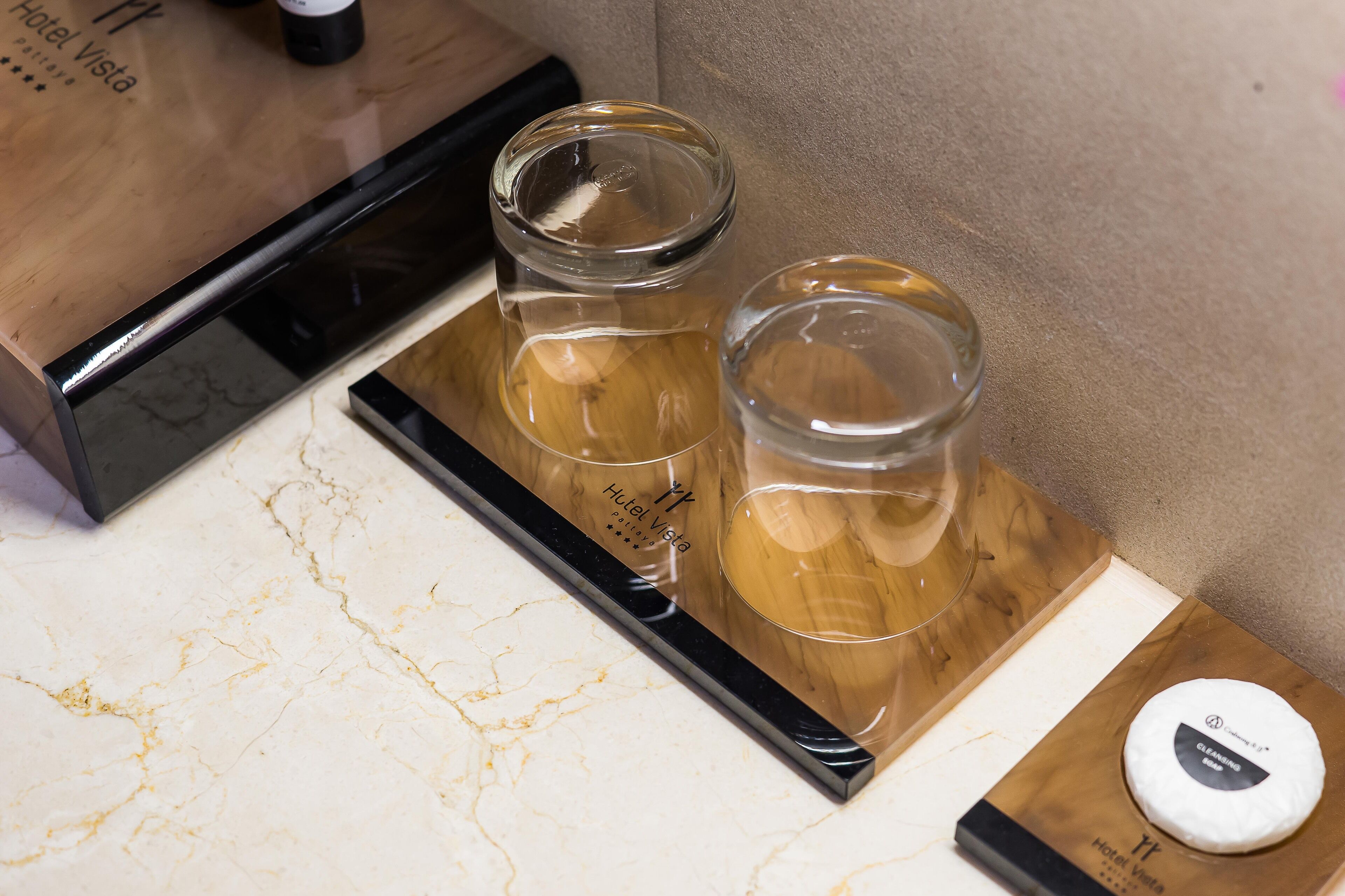 club luxx | bathroom | combined shower/bathtub, deep-soaking bathtub, rainfall showerhead