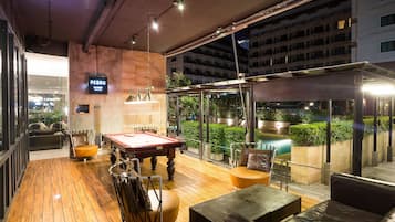 Bar (in der Unterkunft)