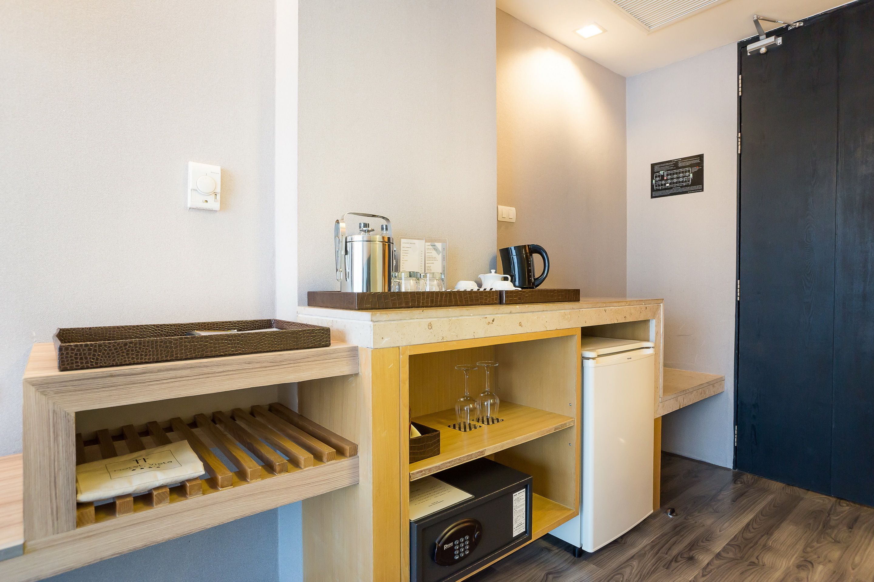 club luxx | 1 bedroom, minibar, in-room safe, blackout curtains