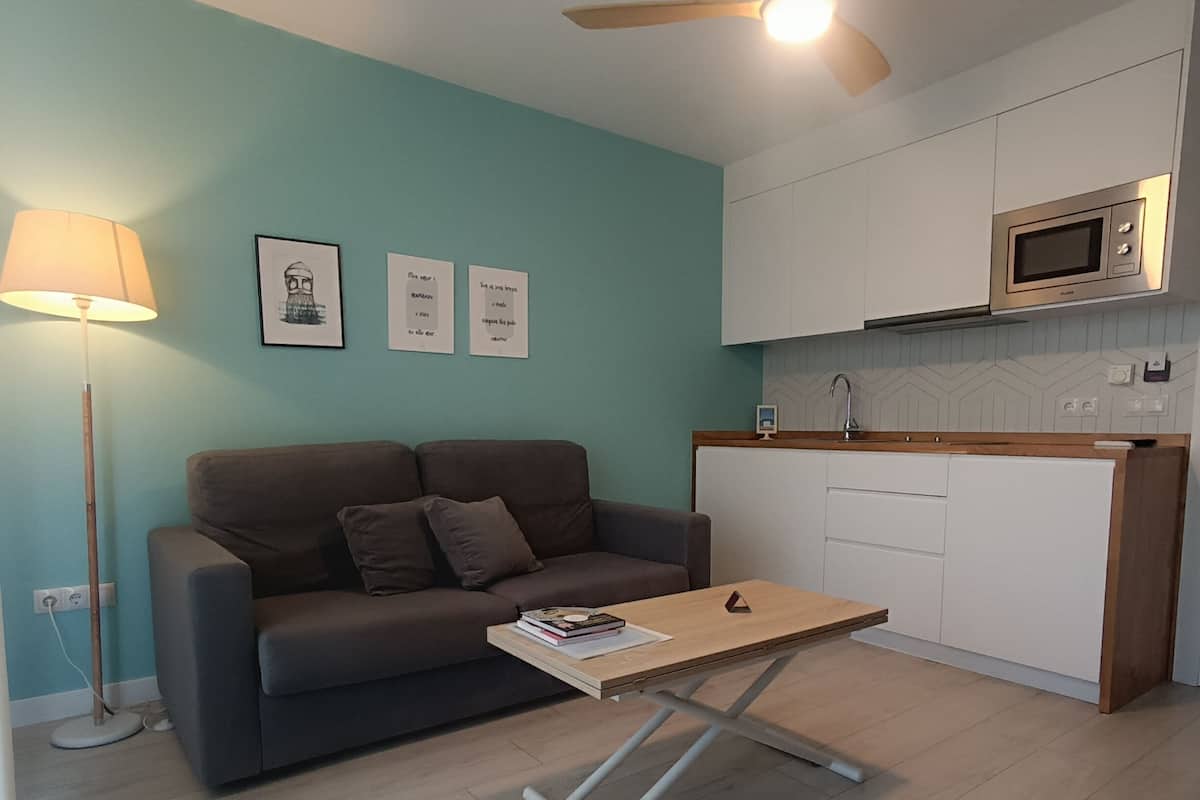 Deluxe Duplex | 3 bedrooms, memory foam beds, minibar, in-room safe