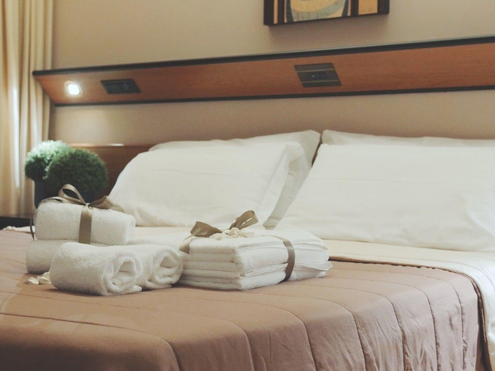 Minibar, una cassaforte in camera, una scrivania, postazione laptop