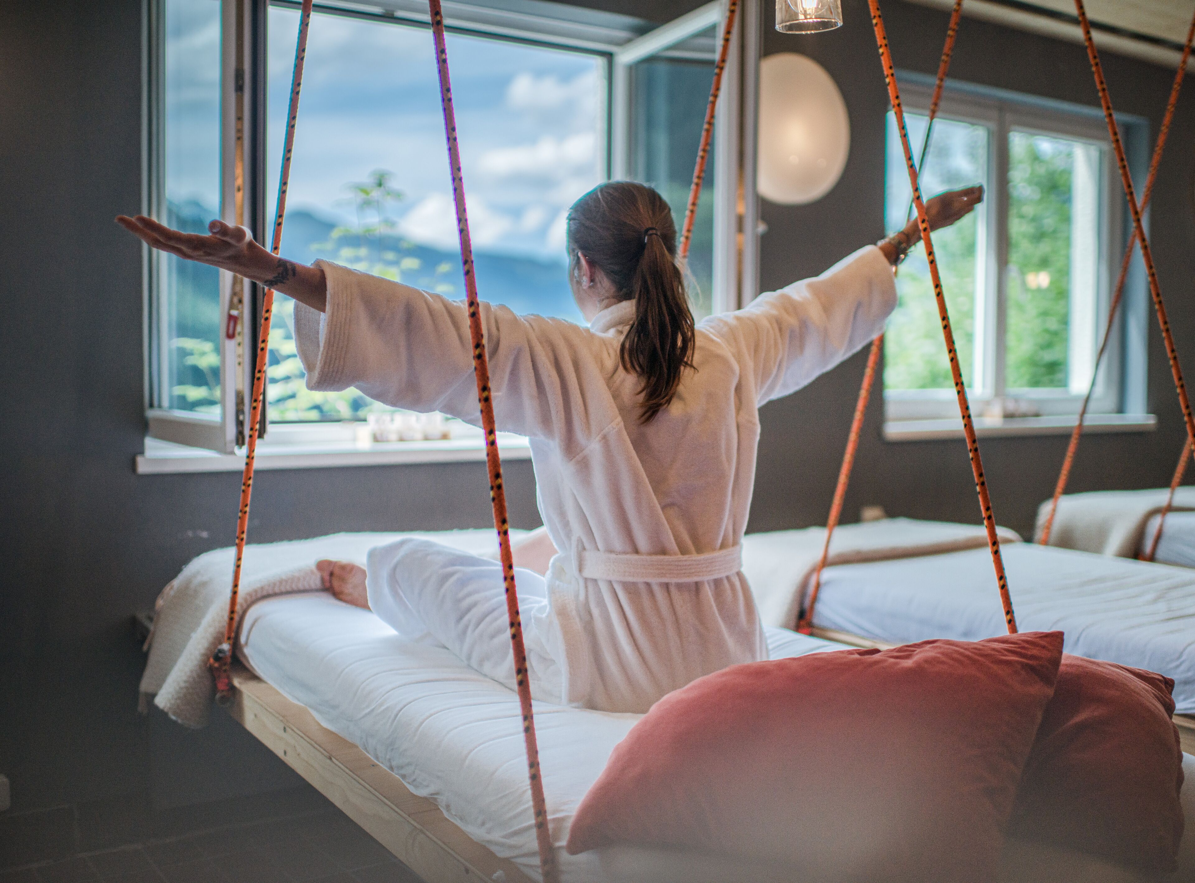 身体护理、体膜护理、身体磨砂、面部护理、按摩/护理室、指（趾）甲修剪和护理