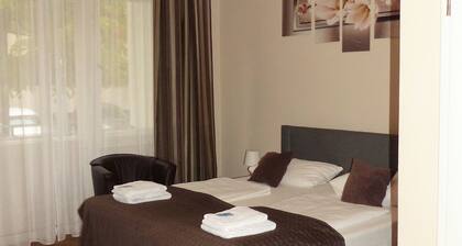 Hotel Pension Elegia am Kurfürstendamm