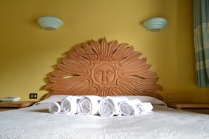 Economy Room | Minibar, in-room safe, desk, free WiFi - Hotel Dell'Ancora (Villasimius)