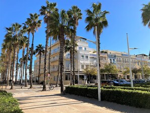 Front of property - Hotel Miramar Valencia (Valencia)