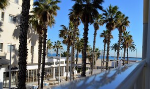 Beach/ocean view - Hotel Miramar Valencia (Valencia)